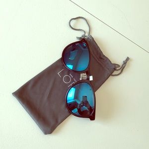 Loft Blue Mirrored Sunnies